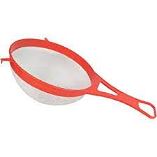 PLASTIC STRAINER 7" /24 (70193-18)